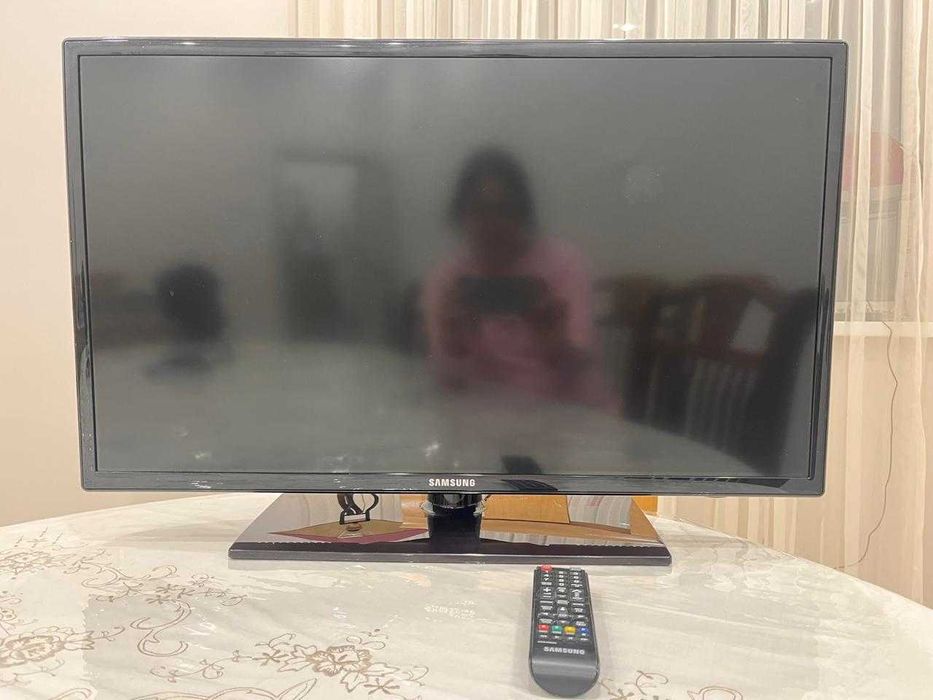Телевизор Samsung в отличном состоянии