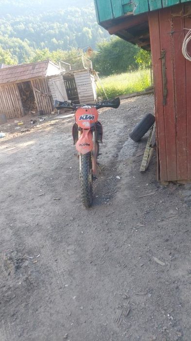 Vând cross 125cc 2t ktm