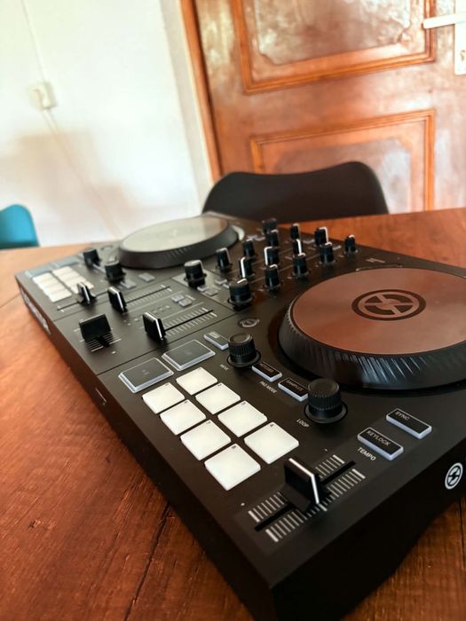 Set complet pentru Dj