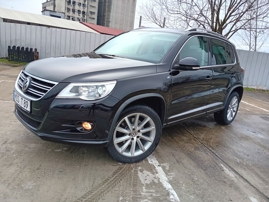 Tiguan R-Line,,Bixenon,Navi 2.0Tdi,4x4