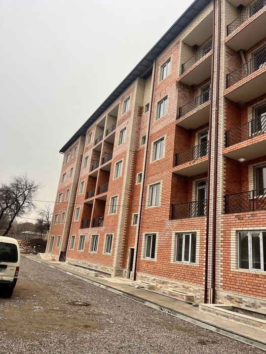 Chirchiq shahrida novostroykada 3 xonali kv ijaraga beriladi