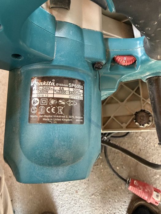Makita SP6000 потапящ ръчен циркуляр