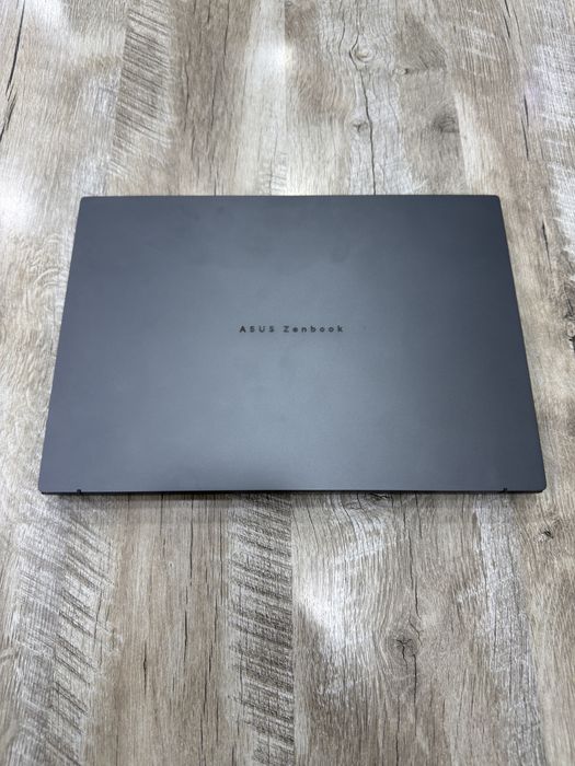 Asus Zenbook Ultra9