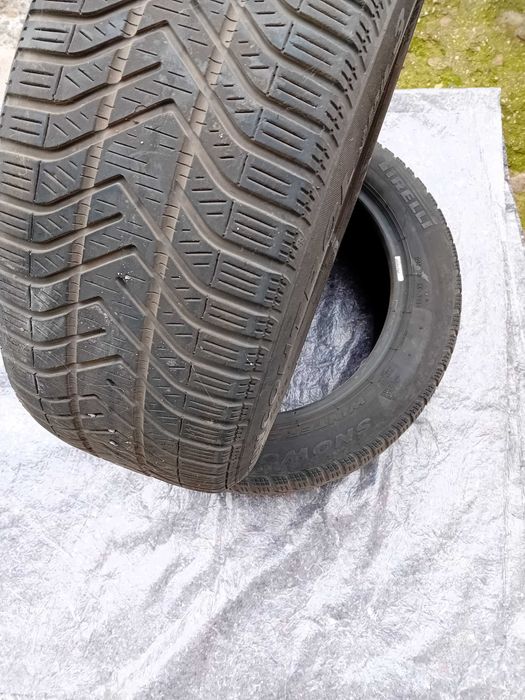 2 броя Pirelli 205/55 R16 91H M+S Snowcontrol Зимни гуми
