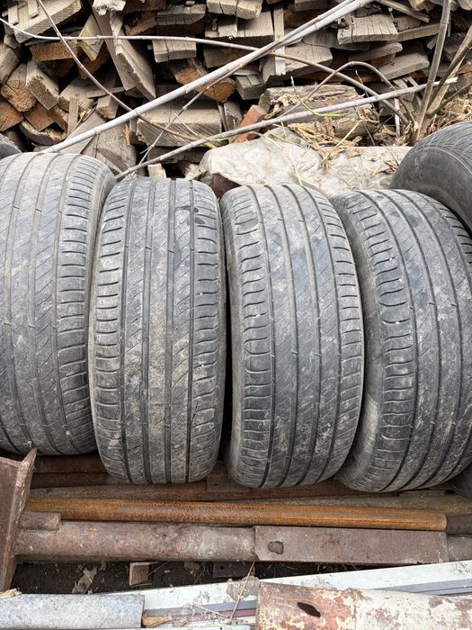 Продантся резина