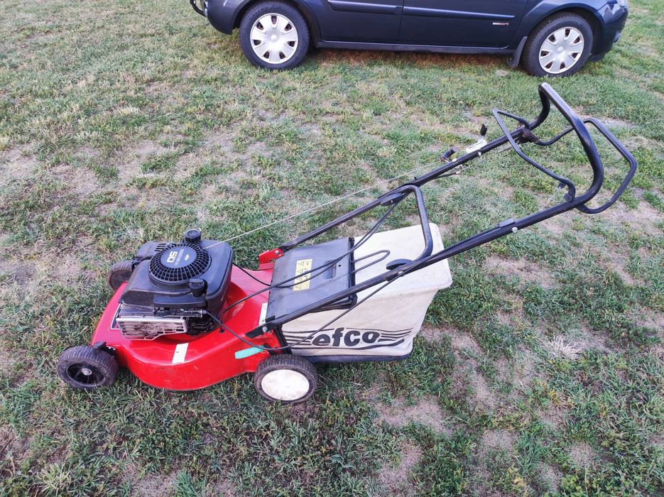Бензинова самоходна косачка с кош Efco BriggsStratton Quantum50 190cc 5кс 4t 47см 30кг