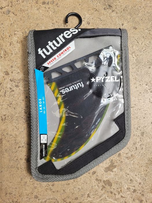 Set 3 fine futures Pyzel L noi