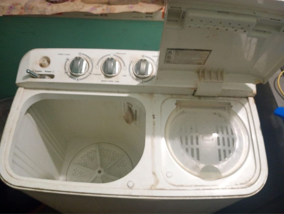 Стиральная машинка полуавтомат