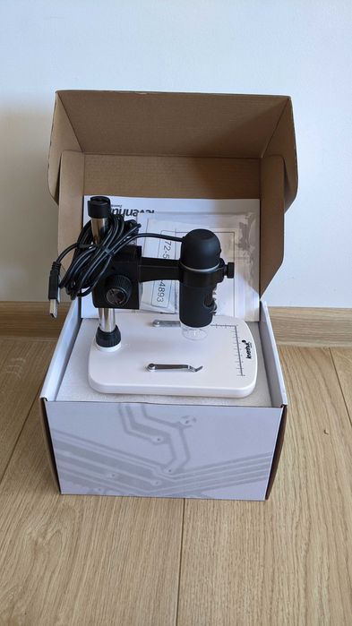 Mикроскоп Levenhuk DTX 90