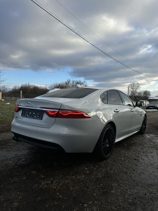 Jaguar XF R-SPORT 2.0 Navi Kamera