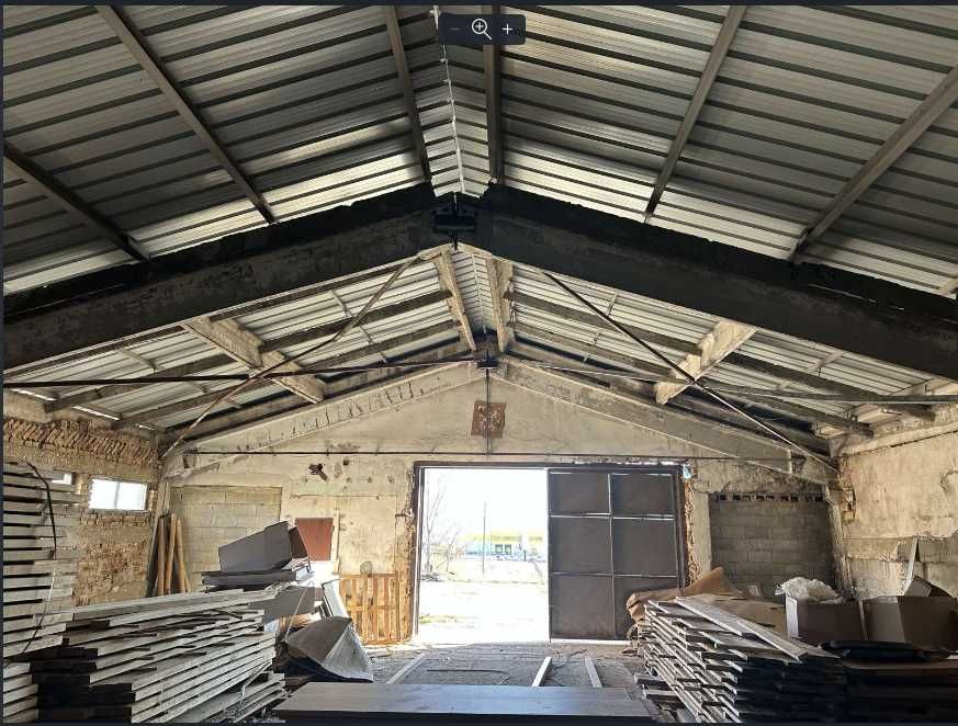 Дава се под наем Склад в Игнатиево - 700 кв.м за 1020 € - Снимка #2