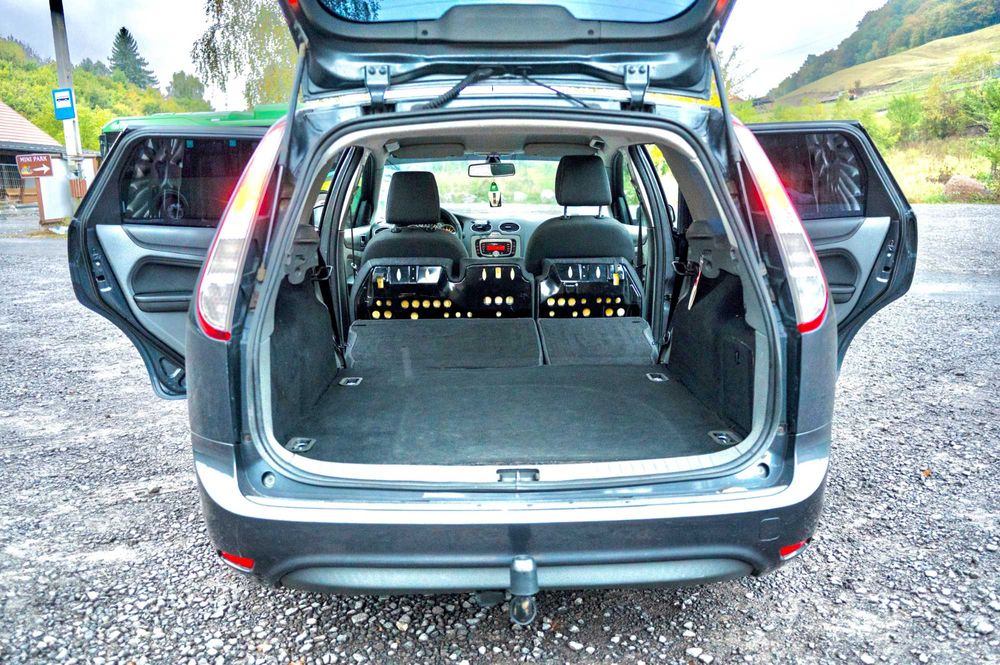 FORD Focus 2010 — imagine 5