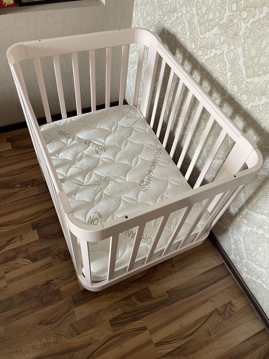 Кровать манеж Mommy love