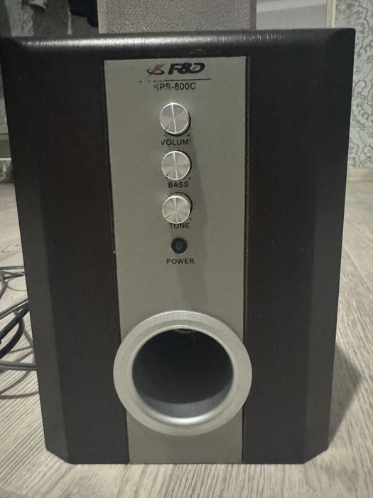 Колонка компьютера