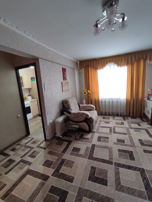 Продам 2х комн ул.Казахстан 98