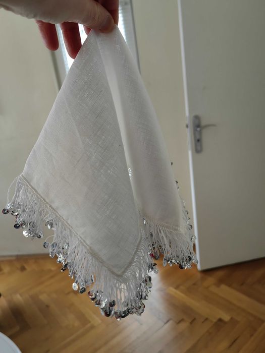 Хороводни кърпички