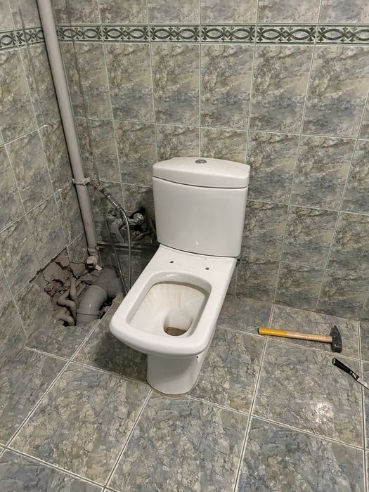 Продам Унитаз ..
