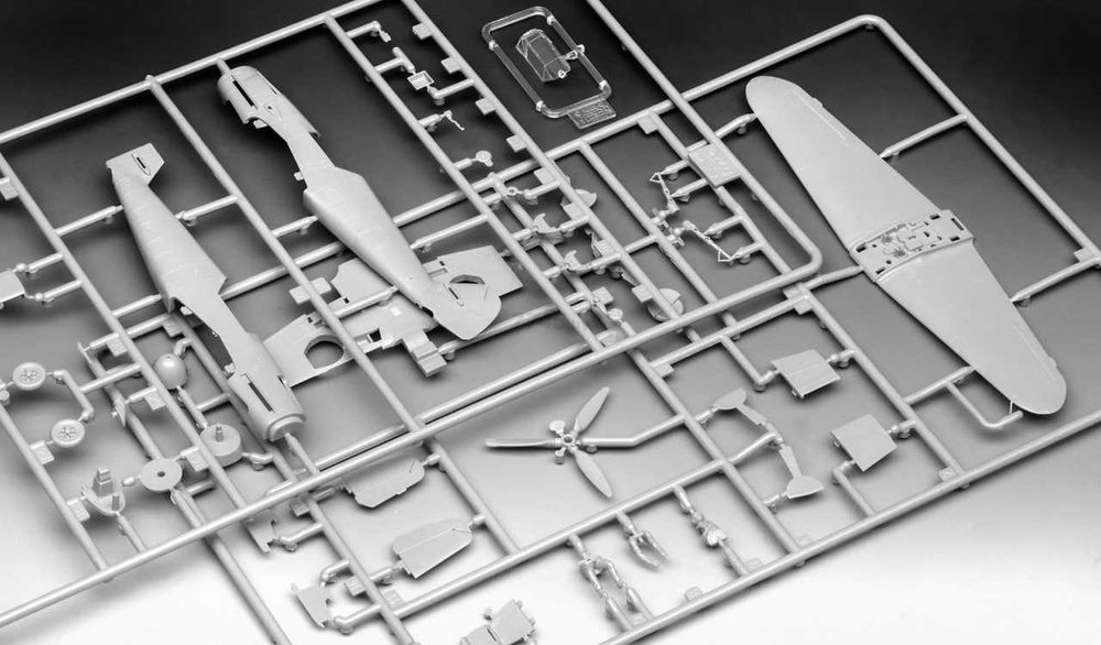 Сборная модель самолета Мессершмитт Bf 109 F2 (Italeri, 1:72)