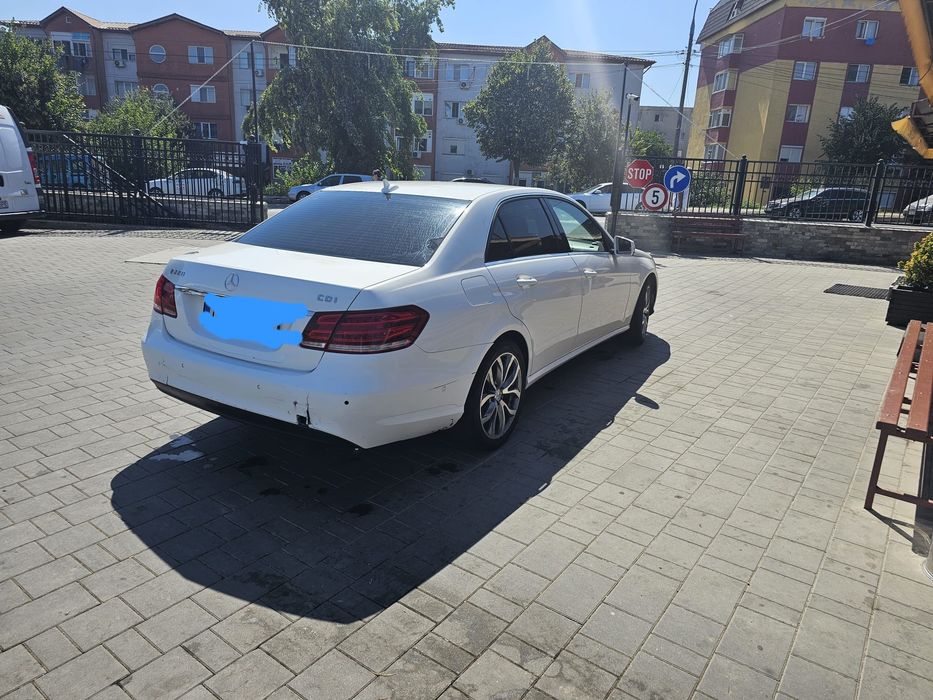 MERCEDES-BENZ E-Class 2014 — imagine 3
