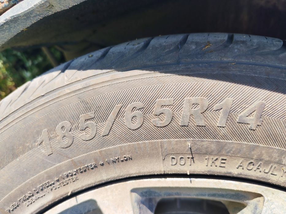 Продам 14 диски с резиной