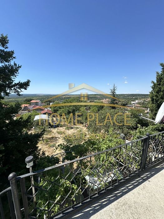 Къща с панорамна гледка в м-ст Боровец ЮГ