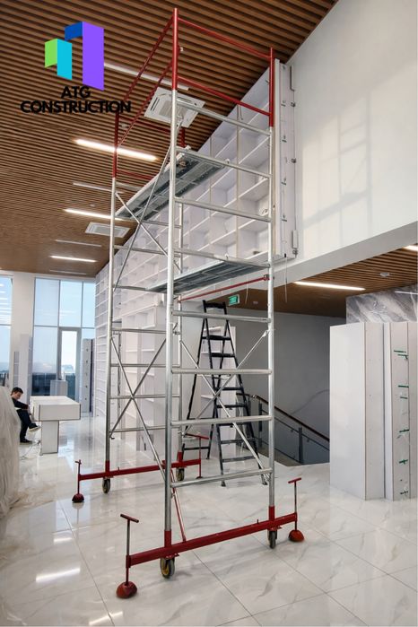 Строительные леса на колесах, с поддоном, и секцией безопасности Китай