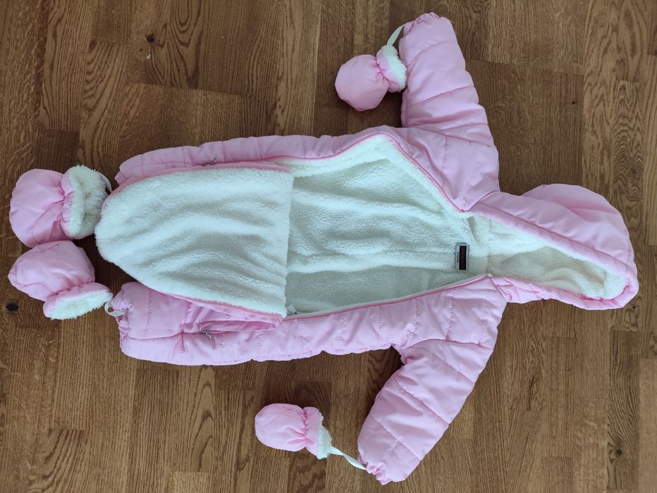 Шушляково космонавтче за дете около 18 месеца