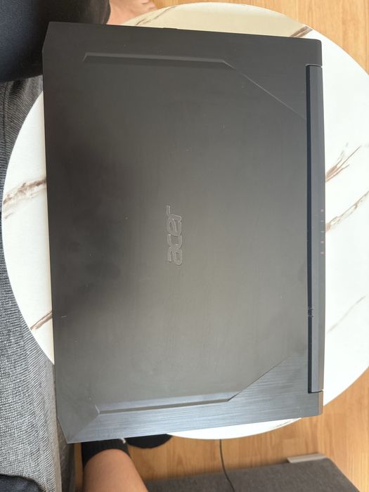 Acer Nitro 5  GAMING, i7-10750H, 16GB RAM  in stare excelenta