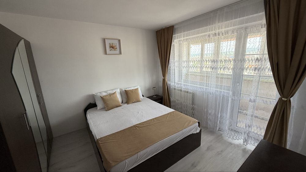 Apartament 3 camere Podu Gruii