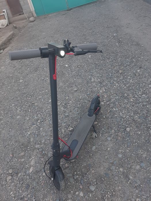 Продам электросамокат