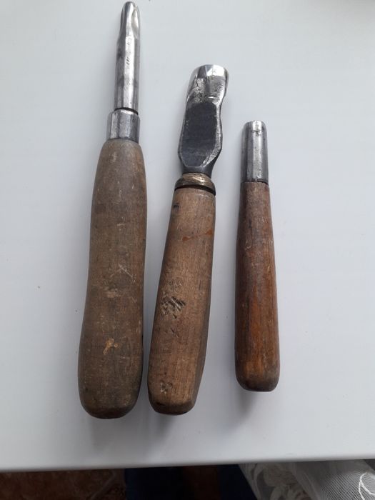 Продаю инструменты.