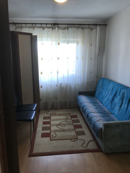 Vand garsoniera zona lipovei