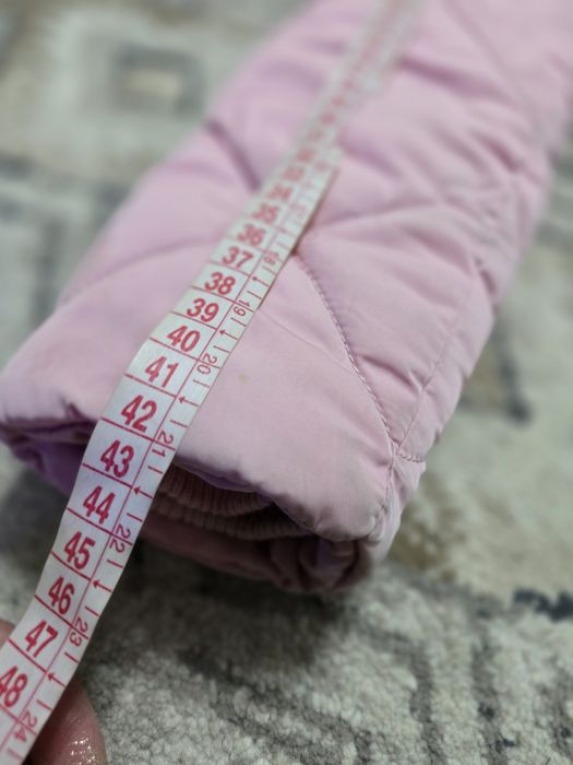 Продаю зимний детский костюм.  Куртка,  жилетка и полукомбинезон