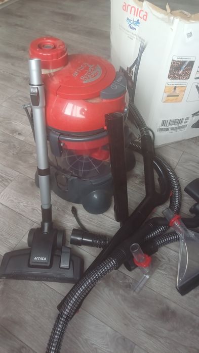 Продам моющий пылисос