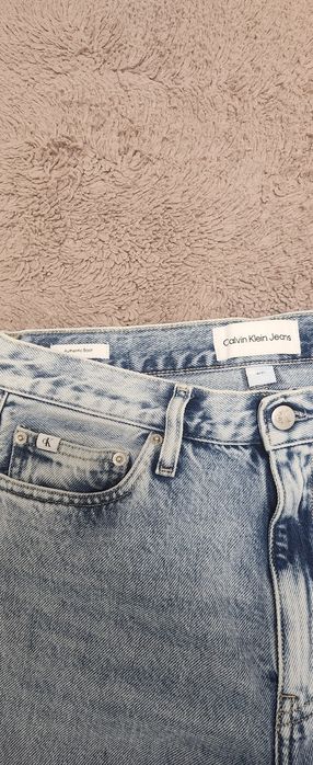 Blugi Calvin Klein