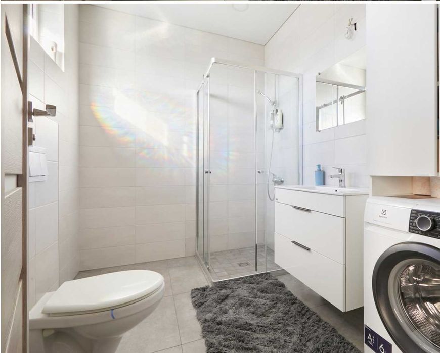 Дава се под наем Тристаен апартамент в Бургас, Сарафово - 98 кв.м за 816 € - Снимка #6