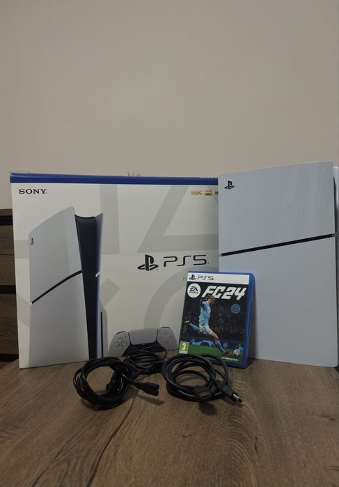 Конзола PlayStation 5 (1 TB) + 6 ИГРИ