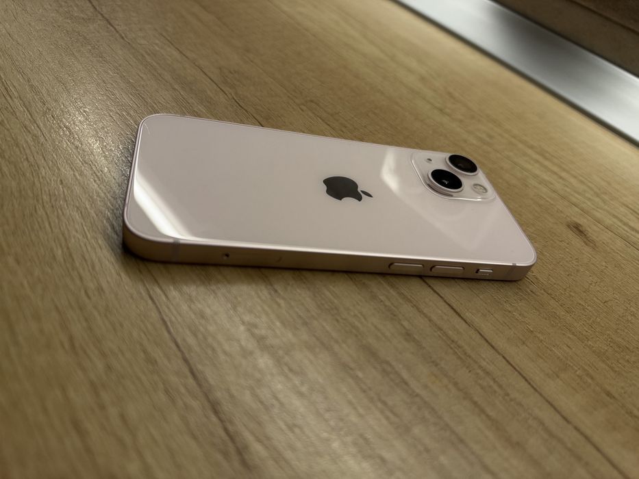 Iphone 13 mini.