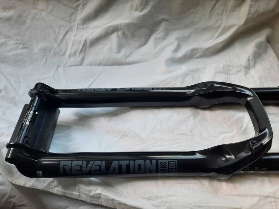 Furca noua Rock shox Reba 120mm si Revelation 29 150mm remote boost 15X110 29er