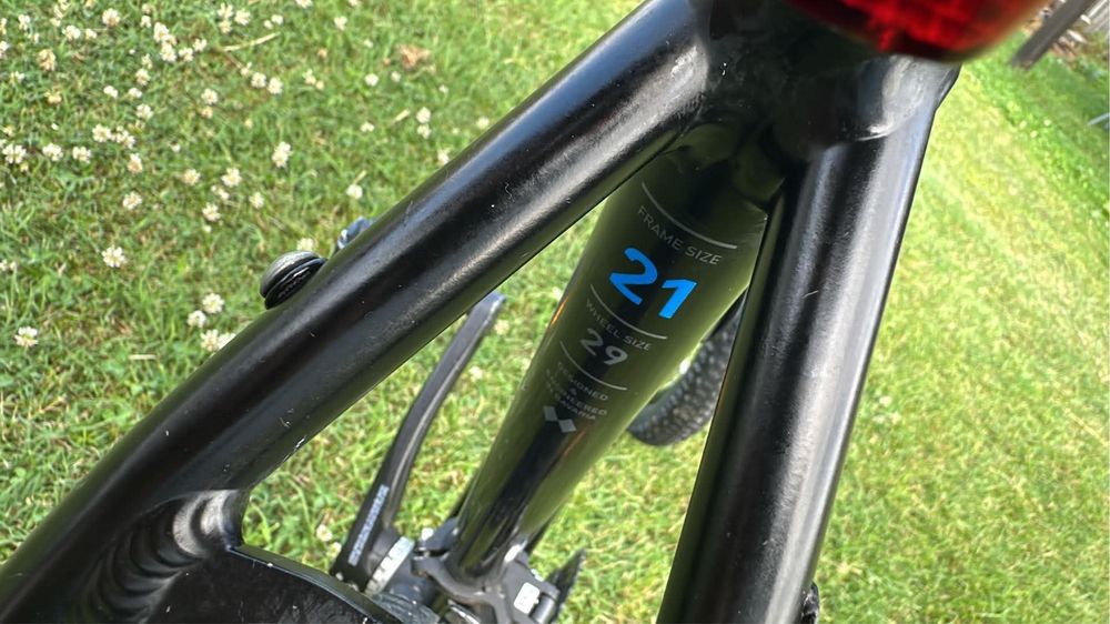 Vând bicicletă MTB Cube Aim Pro 29” – mărime 21 (XL)