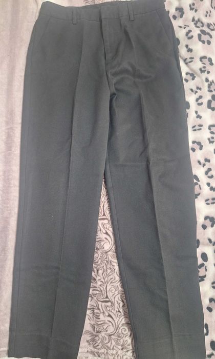 Pantaloni scoala