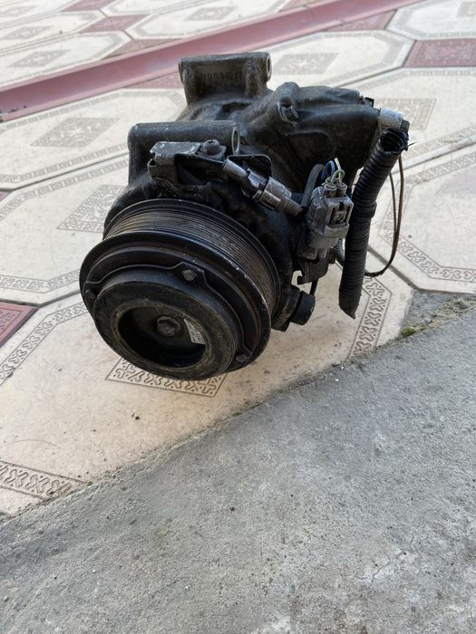 Компрессор кондиционер Тойота Sienna 3.5
