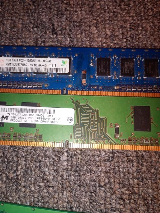 Vând RAM DDR3 2 și ddr3