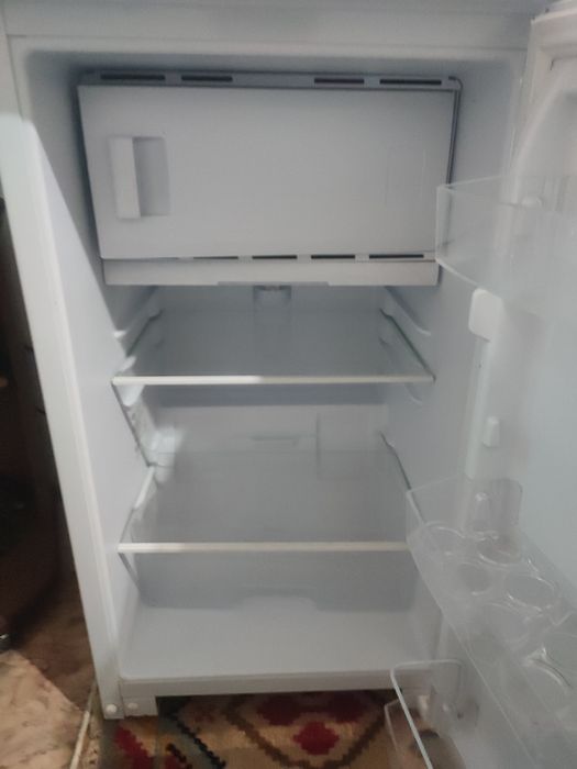 Продам  холодильник