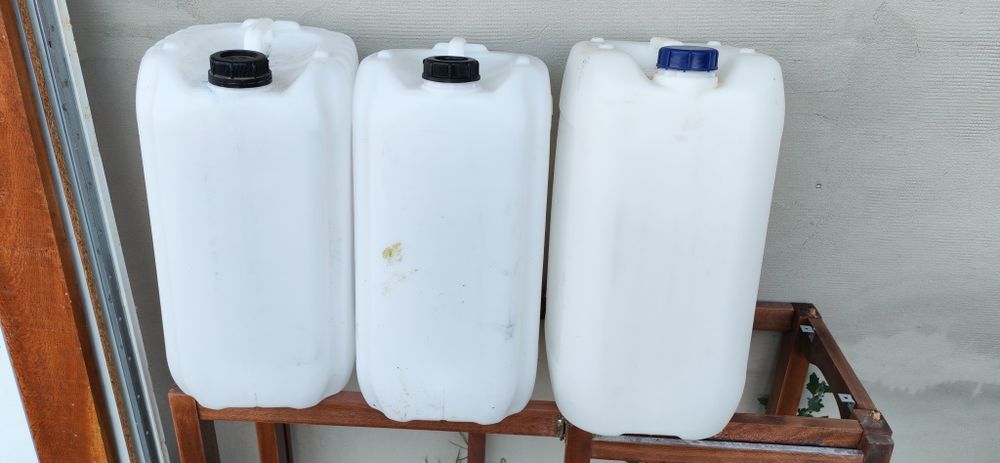 Set 3 bidoane 20 L pentru benzina motorina( canistra)