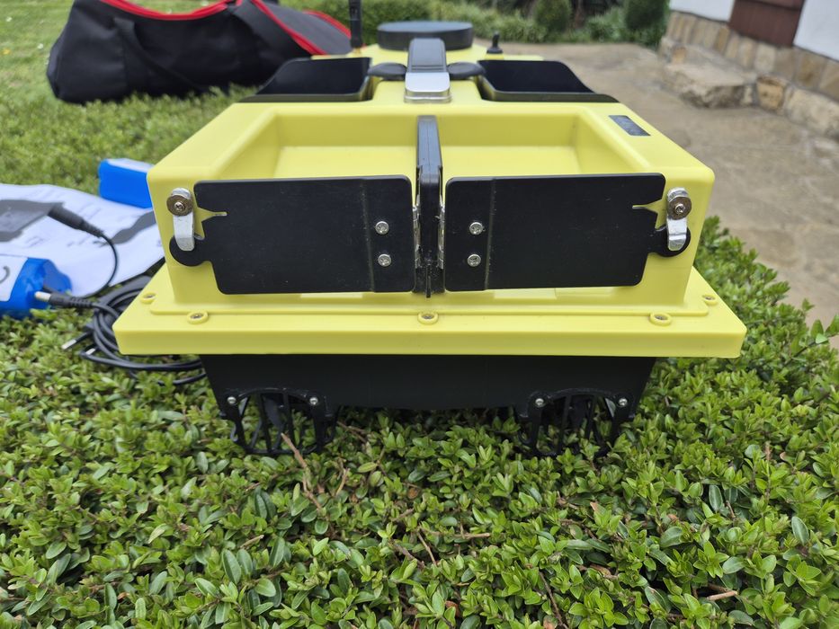 Лодка за захранка