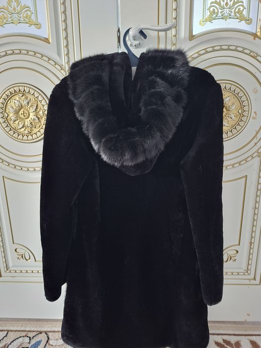 Срочно продаётся Мутон шуба