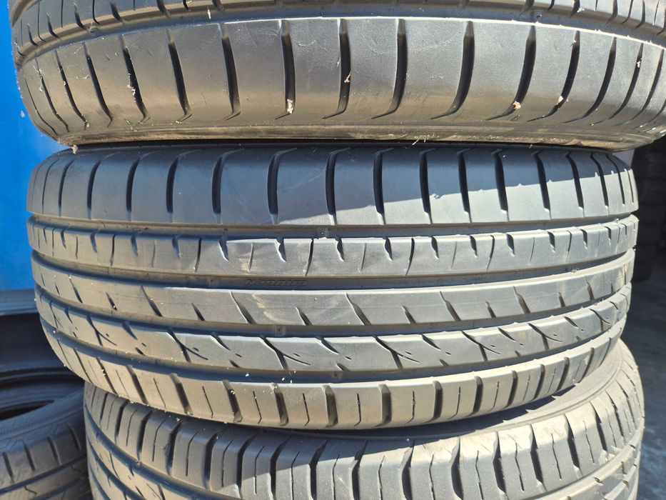4 Anvelope de VARA - 225/60/18 100H - KUMHO CRUGEN - CA UNELE NOI - DOT 2017 !