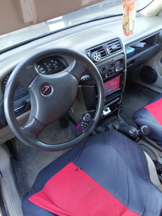 Продам Опель вектра А