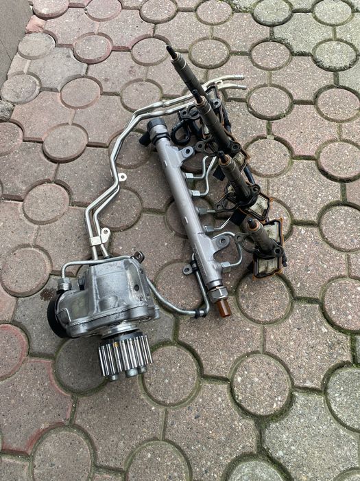 Motor se poate si injectia audi Q5 A4 CAG 03L130277